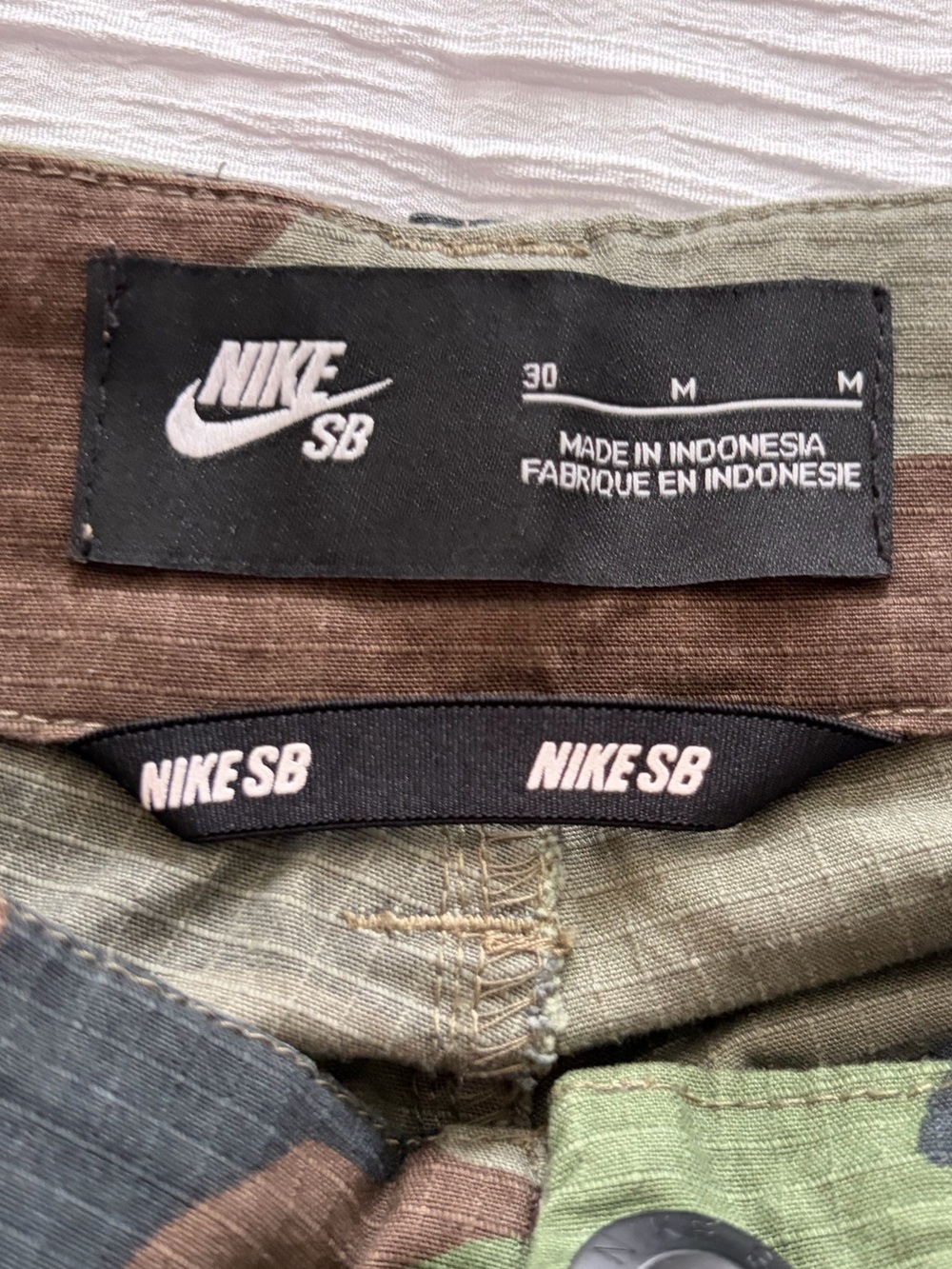 Nike SB Woodland Camo Cargo Pants - Green/Brown/Black - Picture 3 of 6
